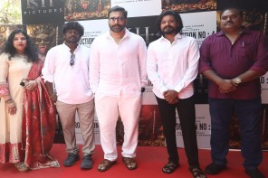 അമാനുഷ്യ ബ്രഹ്മാണ്ട കഥയിൽ ജമീന്ദാറായി നായക വേഷത്തിൽ റഹ്മാൻ !  